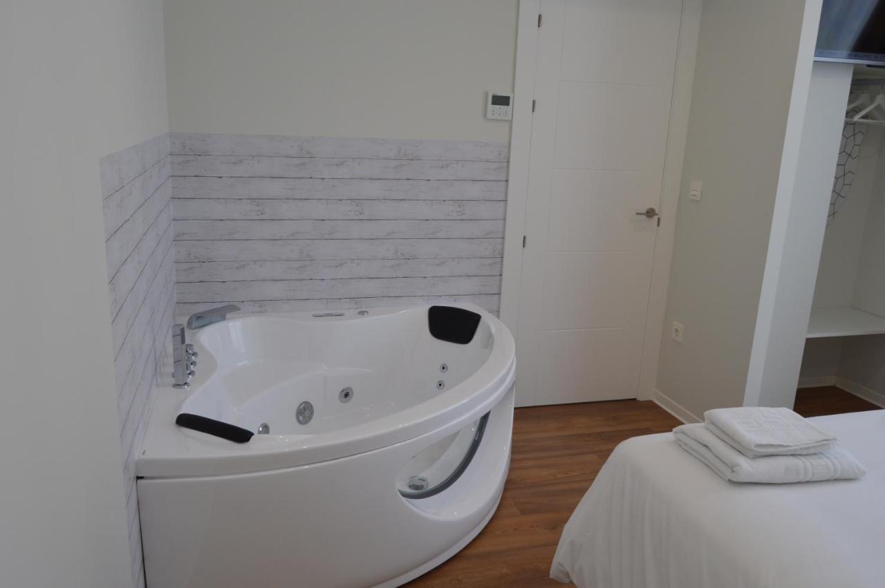 Apartamentos El Beyu Кангас-де-Оніс Екстер'єр фото